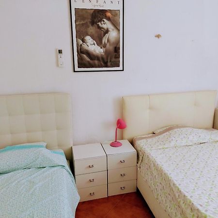 Appartamento Chez L'Homme Tranquille Arena Metato Esterno foto