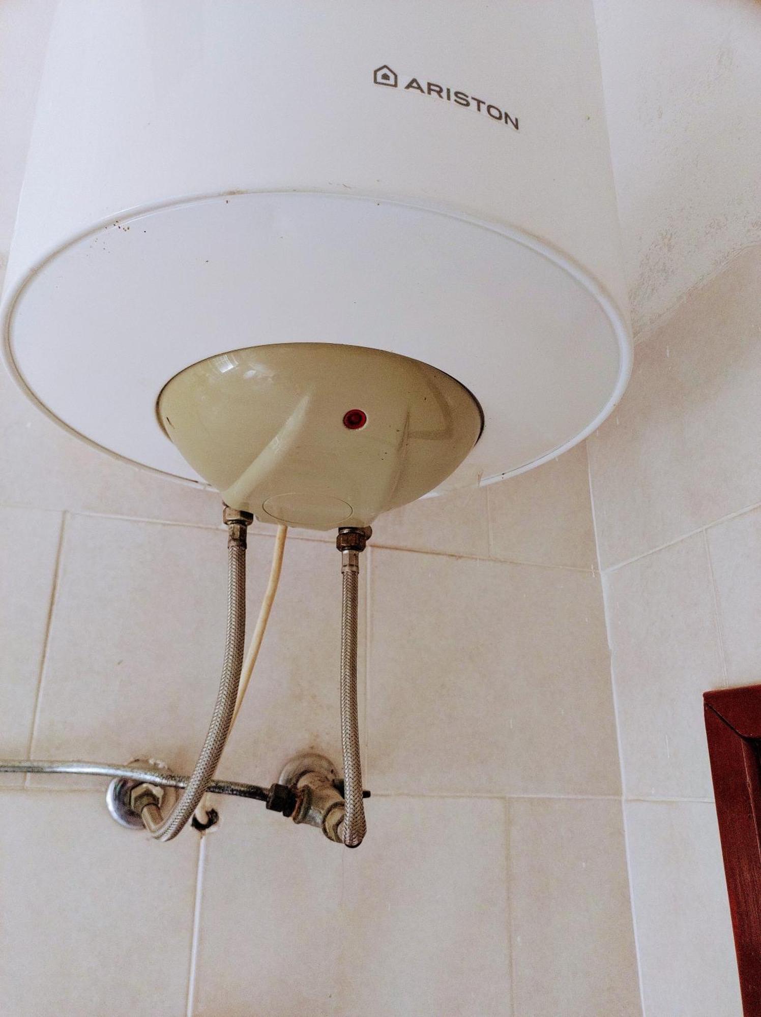 Appartamento Chez L'Homme Tranquille Arena Metato Esterno foto