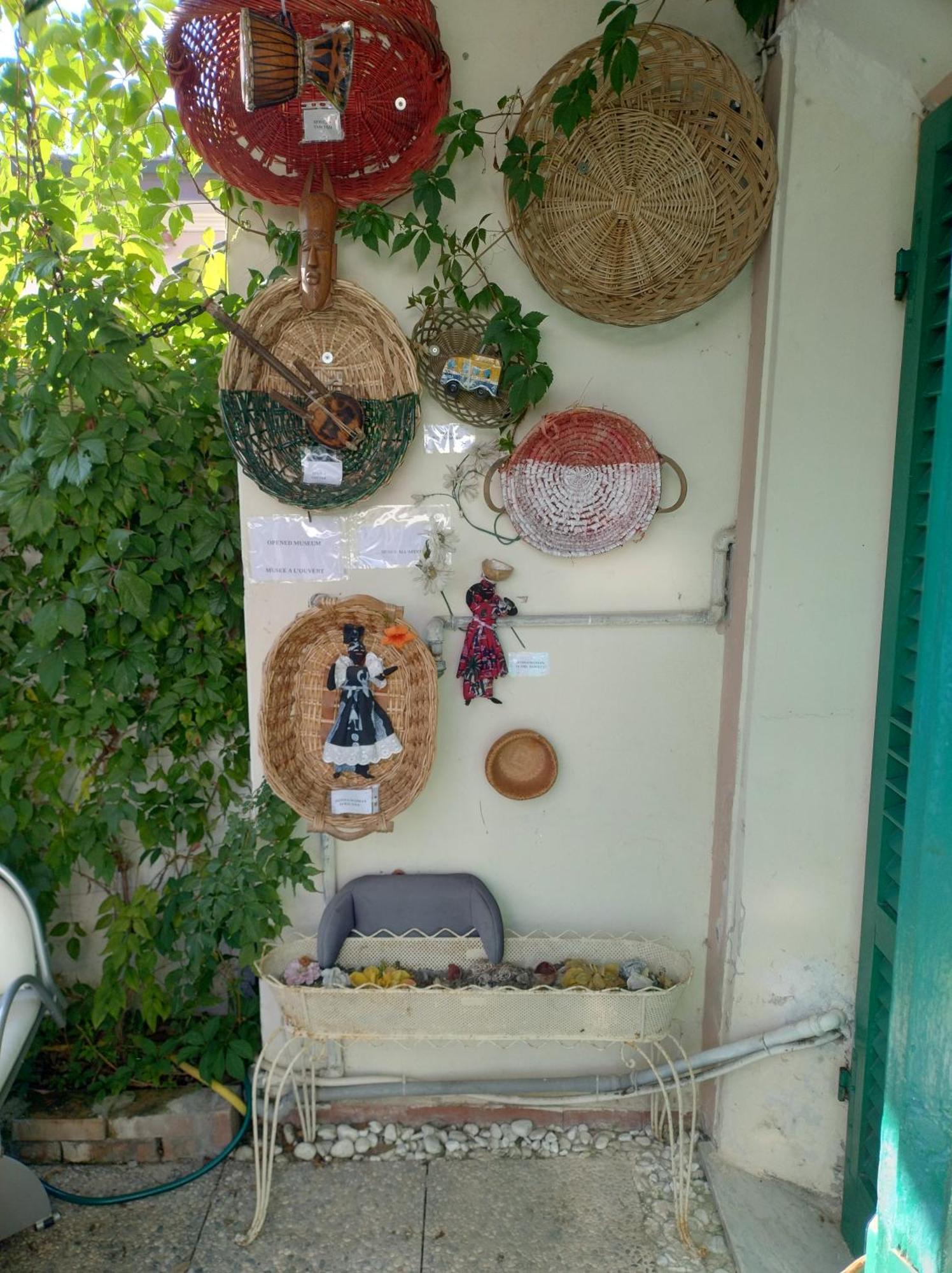Appartamento Chez L'Homme Tranquille Arena Metato Esterno foto